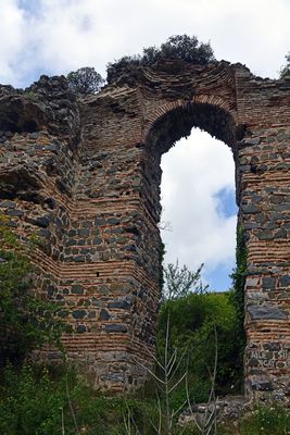 Yoros Castle southeastern tower of outer enclosure in 2024 5330.jpg