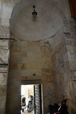 Şanlıurfa Pazar Camii Exterior 2024 7676.jpg