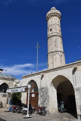 Pazar camii