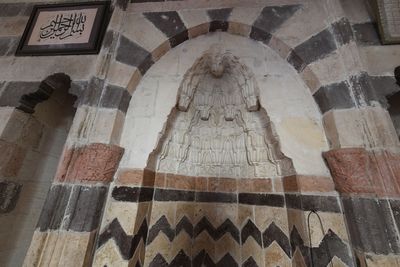 Şanlıurfa Rızvaniye Camii interior 2024 0377.jpg