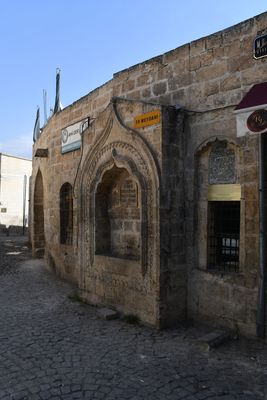 Şanlıurfa 58 Square Abdulkadir Erbili Tomb 2024 7582.jpg