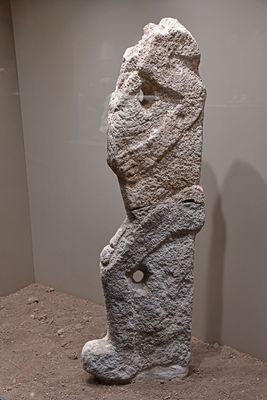Urfa museum Karahantepe Sitting human statue Neolithic Age in 2024 7363.jpg