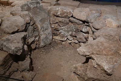 Urfa museum Burial site From Gre Virike Bronze Age 2024 7462.jpg
