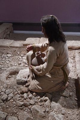 Urfa museum Burial site From Gre Virike Bronze Age 2024 7463.jpg
