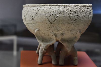 Urfa museum Deer legged bowl from Lidar Höyük - Bronze age in 2024 7486.jpg