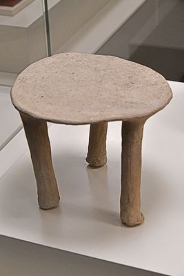 Urfa museum Three legged coffee table from Lidar Höyük - Bronze age in 2024 7492.jpg
