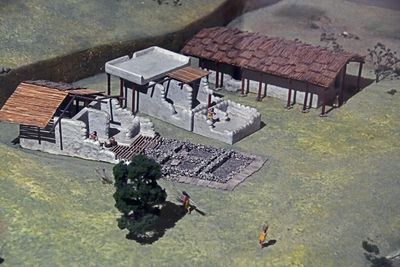 Urfa museum Nevali Çori maquette in 2024 7388.jpg