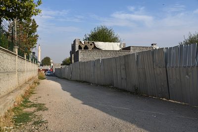 Diyarbakır Fatih Pasha Mosque Approach in 2024 6921.jpg