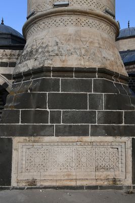 Diyarbakır Fatih Pasha Mosque Exterior View from roof of westernmost part of front 2024 6973.jpg