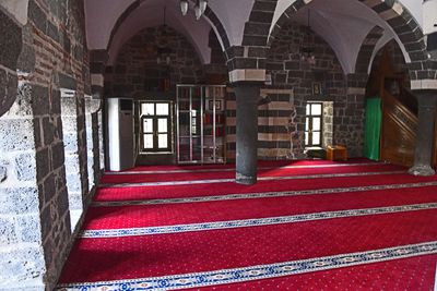 Diyarbakır Nasuh Paşa Camii Interior in 2024 6989.jpg