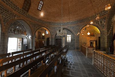 Diyarbakır Syriac Orthodox Church of Virgin Mary Interior General view in 2024 0294.jpg