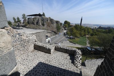 Diyarbakır At south wall of inner fortress Saray Kapı in 2024 0238.jpg