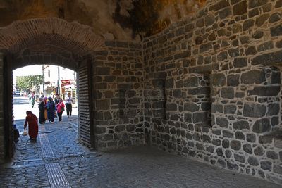 Diyarbakır At south wall of inner fortress Saray Kapı in 2024 6721.jpg