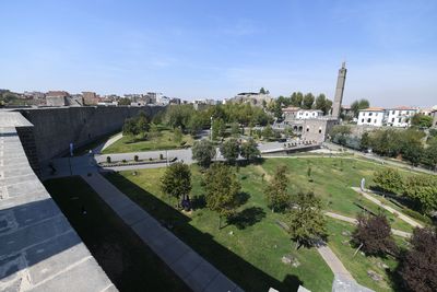 Diyarbakır On south wall of inner fortress in 2024 0242.jpg