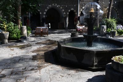 Diyarbakır Deliller Hanı in 2024 7097.jpg