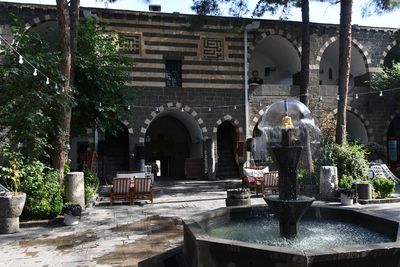 Diyarbakır Deliller Hanı in 2024 7098.jpg