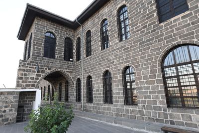 Diyarbakır İkale Courthouse A building in 2024 0343.jpg