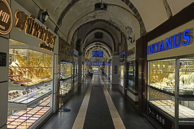 Diyarbakır Kuyumcular arşısı in 2024 7000.jpg