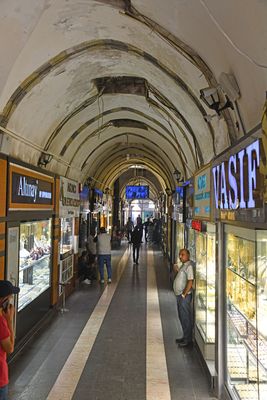 Diyarbakır Kuyumcular arşısı in 2024 7002.jpg