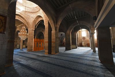 Kayseri Ulu Cami Interior in 2024 0560.jpg