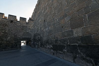 Kayseri Fortress Exterior Northeast side in 2024 0499.jpg
