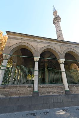 Kurşunlu Camii