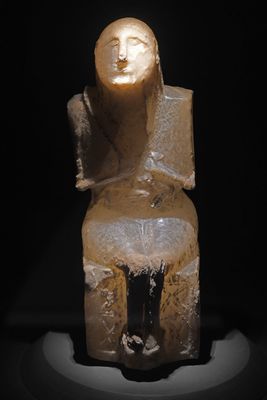Kayseri Archaeology Museum Goddess figurine Early Bronze Age 3000-2000 BC in 2024 8271.jpg