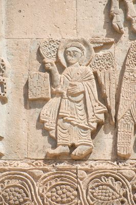 Akdamar Madonna and child relief  Angel to its right 4331.jpg