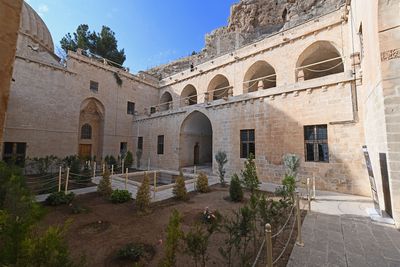 Mardin Sultan Isa Medresesi Courtyard looking west in 2025 0918.jpg