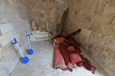 Mardin Ulu Camii Courtyard detail of sideroom in 2025 1001.jpg
