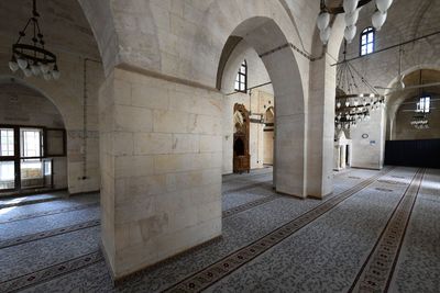Mardin Latifiye Mosque Interior General view in 2025 1041.jpg
