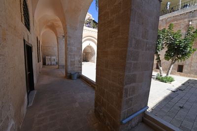 Mardin Şehidiye Mosque Courtyard in 2025 0876.jpg