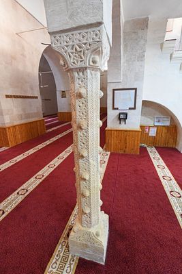 Mardin Şehidiye Mosque Interior in 2025 0866.jpg