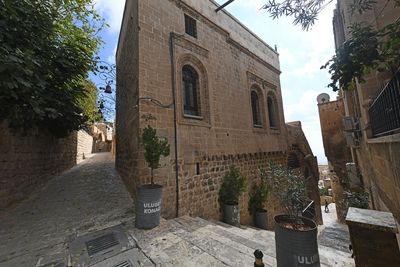 Mardin Building in 2025 1027.jpg