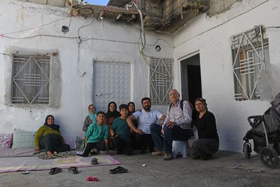 Family near Tılfındır Parkı