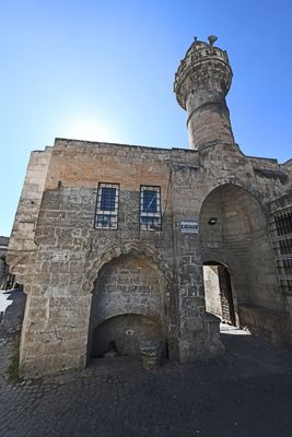 Şanlıurfa Kadıoğlu Mosque Exterior in 2025 1139.jpg
