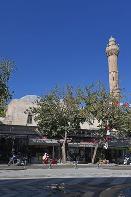 Şanlıurfa Yusuf Pasa Mosque Exterior in 2025 9378.jpg