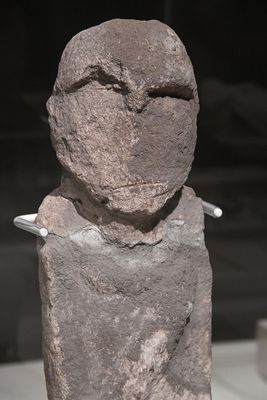 Urfa museum Gbeklitepe Human statue Neolithic Age in 2025 9257.jpg