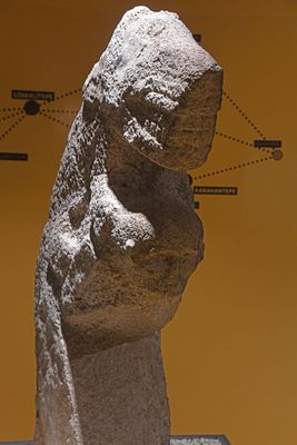 Urfa museum Karahantepe Human statue with leopard on back Neolithic Age in 2025 9303.jpg