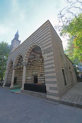 Diyarbakır Nebi Mosque Exterior in 2025 0683.jpg