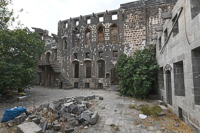 Diyarbakır Ruined building areas in Sur in 2025 1128.jpg