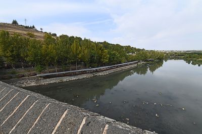 Diyarbakır Ten-Arched Bridge View on bridge in 2025 1110.jpg