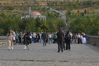 Diyarbakır Ten-Arched Bridge View on bridge in 2025 9134.jpg