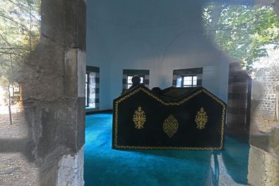 Diyarbakır Zincirkıran Trbesi in 2025 1095.jpg