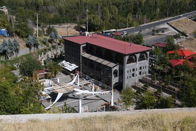 Diyarbakır Outside walls East side B from northernmost part under museums area and park in 2025 8625.jpg