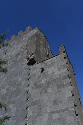 Diyarbakır Outside walls North side B from Dağ Kapı to west in 2025 8727.jpg
