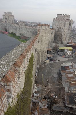 Yedikule East and North towers from west  in 2006 3366