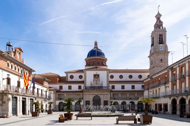 Plaa Major. Refeta per Regions Devastades