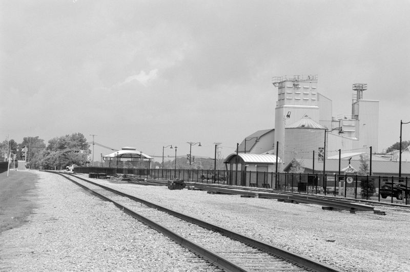 R0251-004.jpg