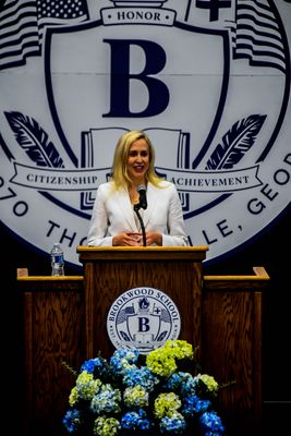 Excellent speech. Great outfit. 